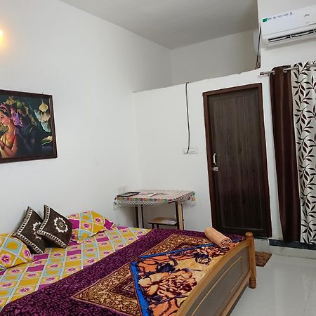 Pratibha Home Stay Jabalpur Luaran gambar