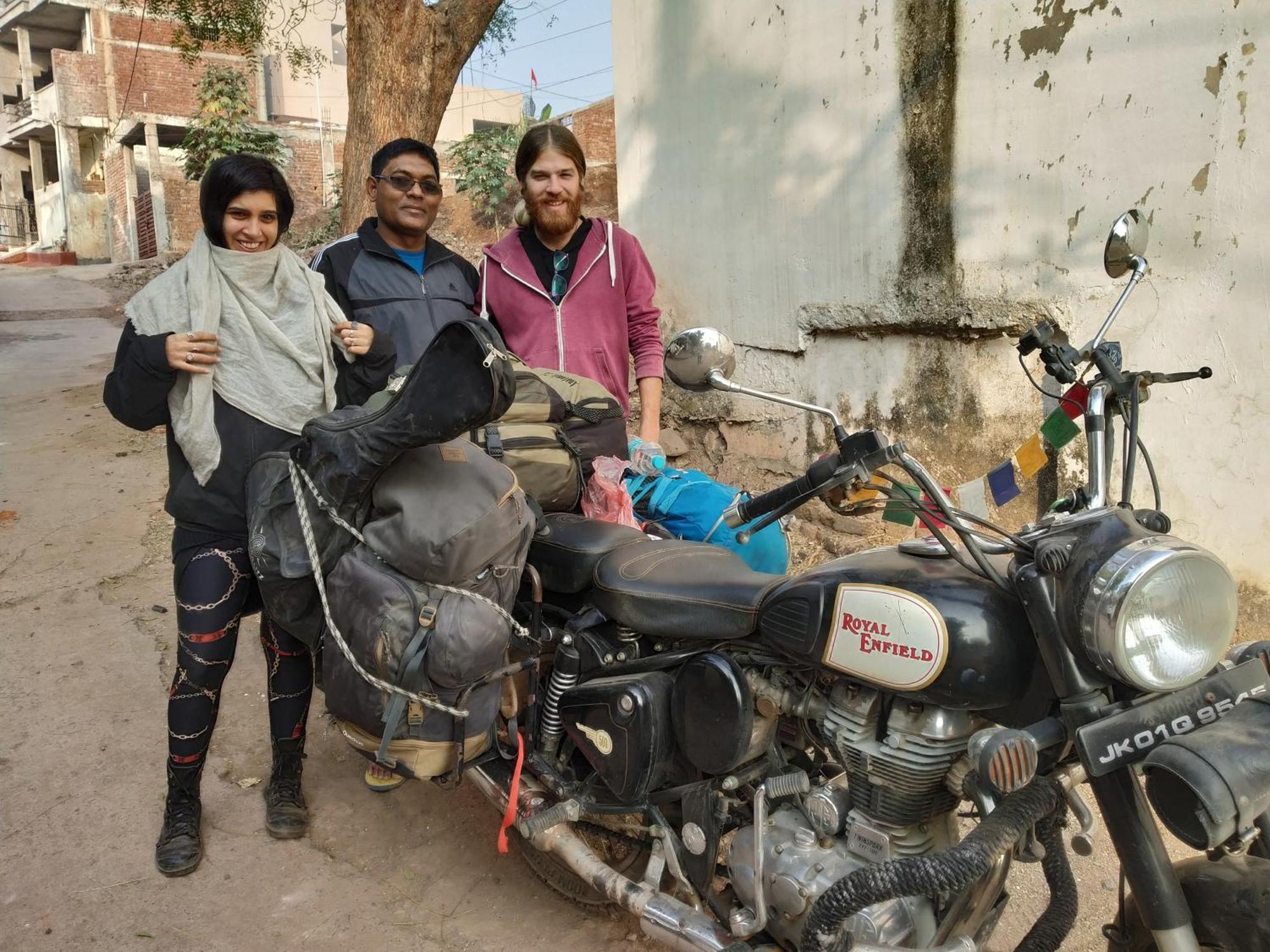 Pratibha Home Stay Jabalpur Luaran gambar