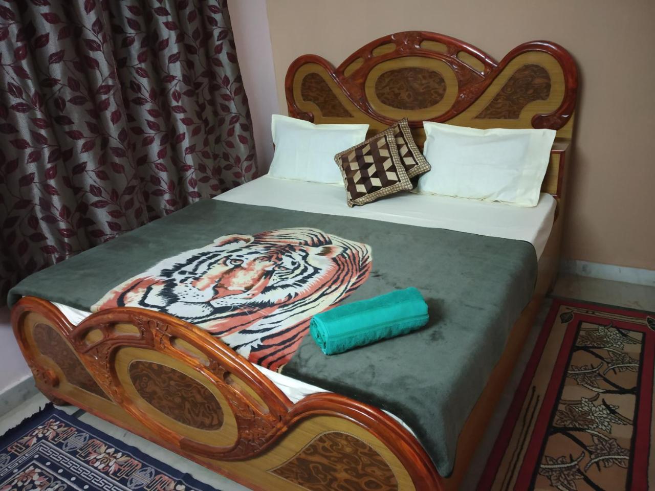 Pratibha Home Stay Jabalpur Luaran gambar